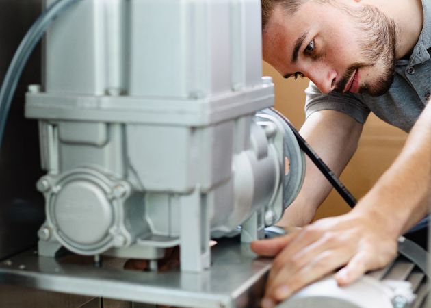 salarie qui travaille